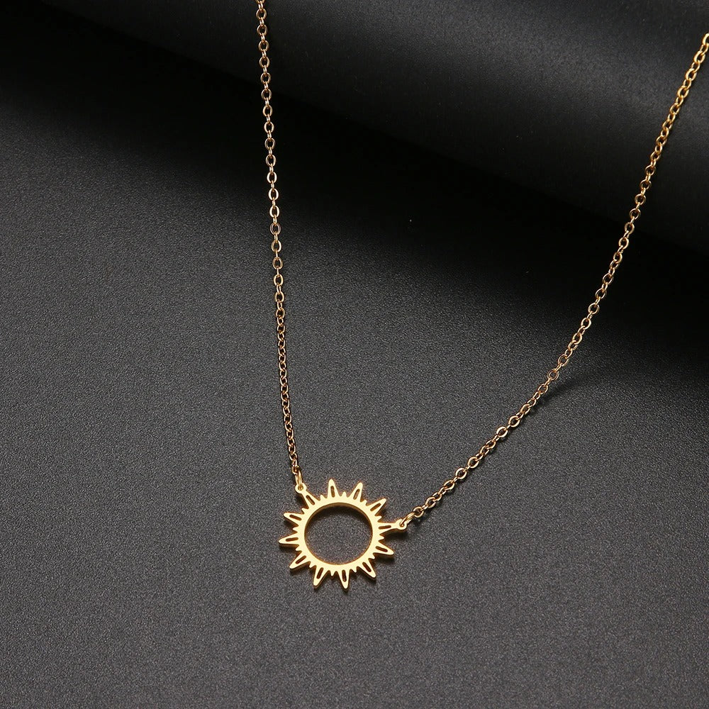 Heméra bracelet<br> Greek goddess