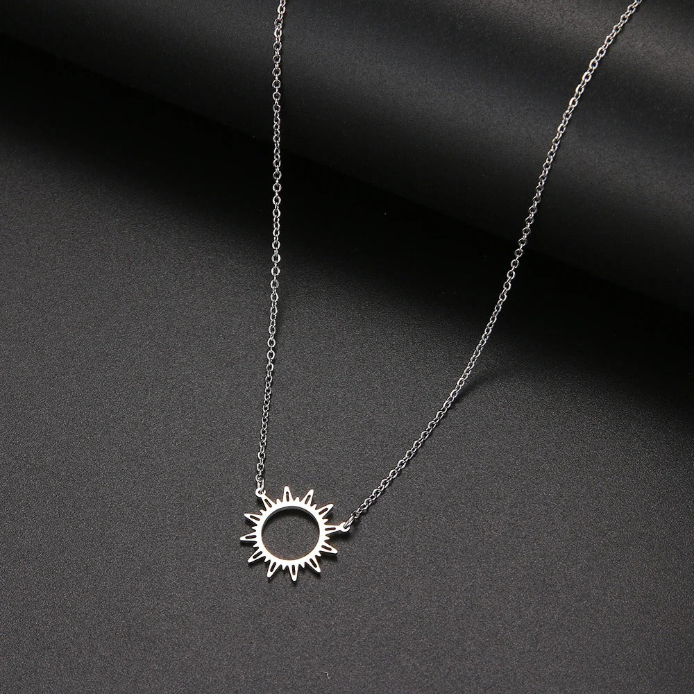 Heméra bracelet<br> Greek goddess