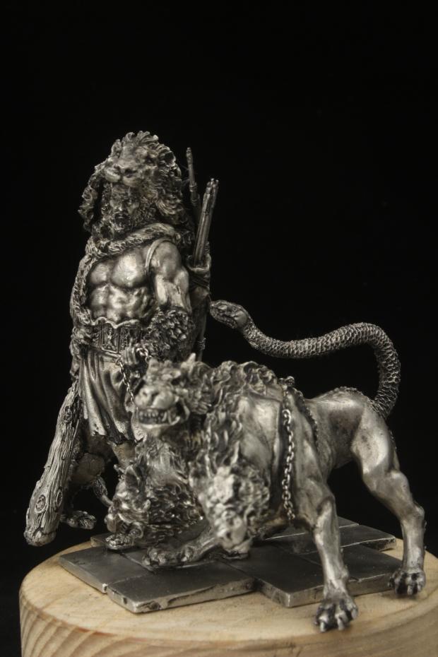Statue Hercule Invincible