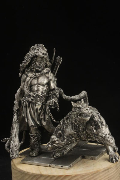 Statue Hercule <br> Invincible