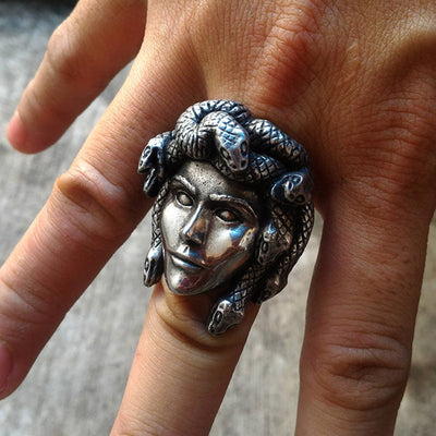 Bague Medusa <br> Gorgone