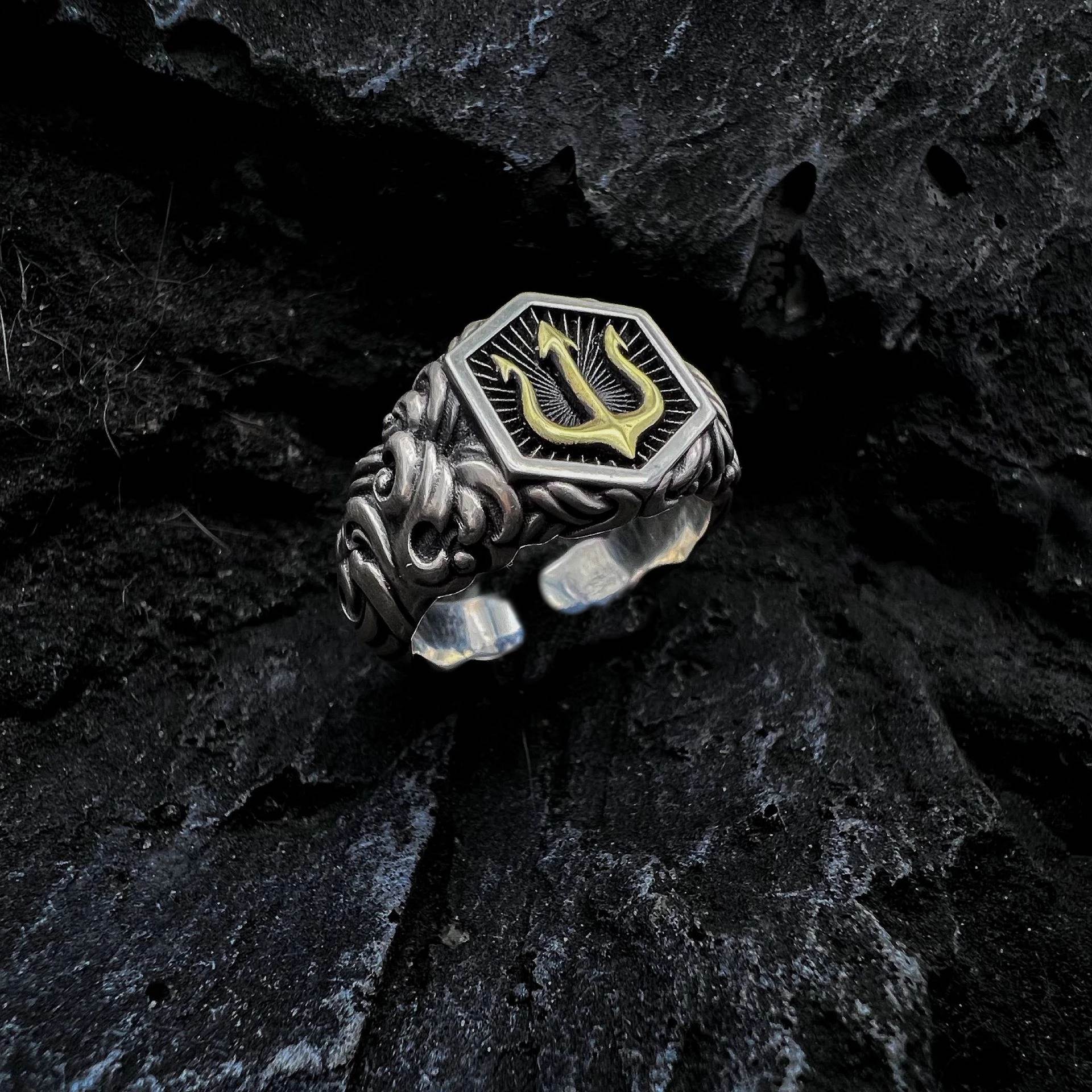 Bague Olympienne <br> Poséidon dieu